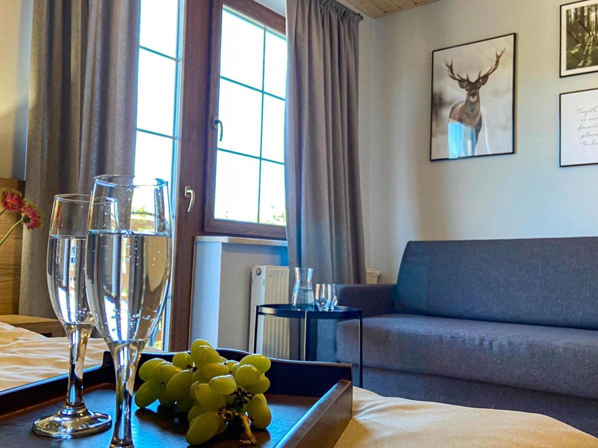 Osrodek Agroturystyczny Zacisze Villa Giewartow Ngoại thất bức ảnh