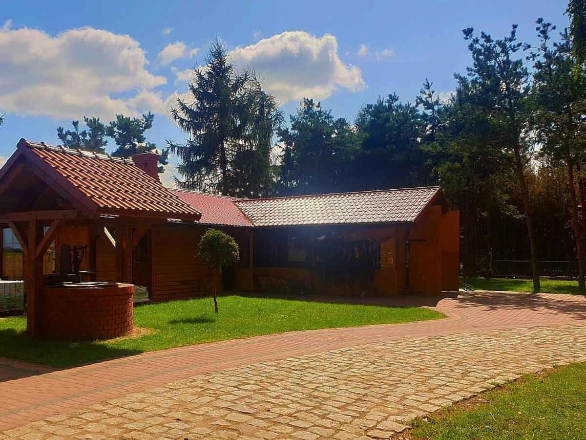 Osrodek Agroturystyczny Zacisze Villa Giewartow Ngoại thất bức ảnh